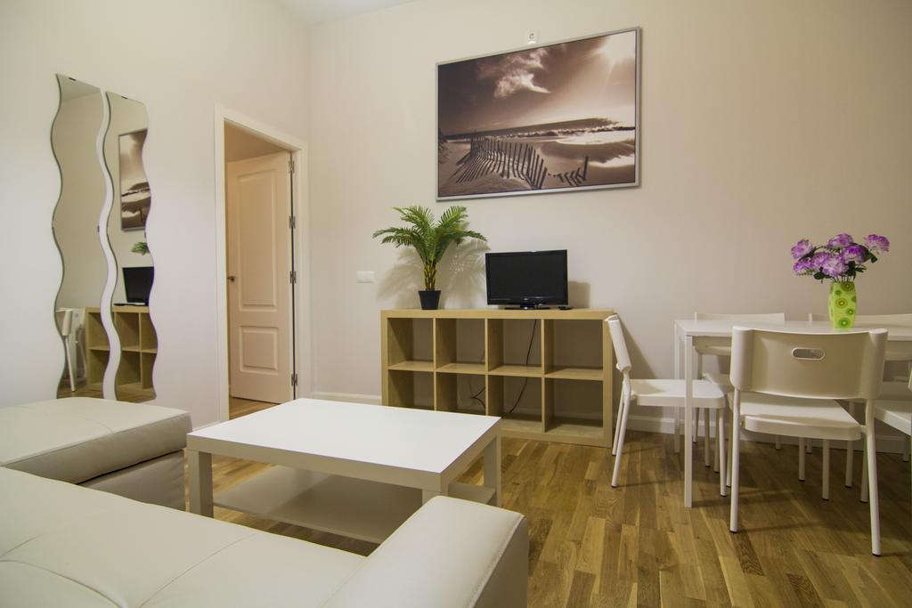 Apartamentos Aloha 2 Centro El Puerto De Santa Maria Ngoại thất bức ảnh